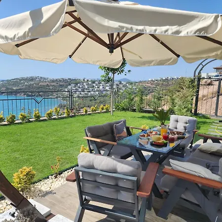 Royal 2 Villa Milas